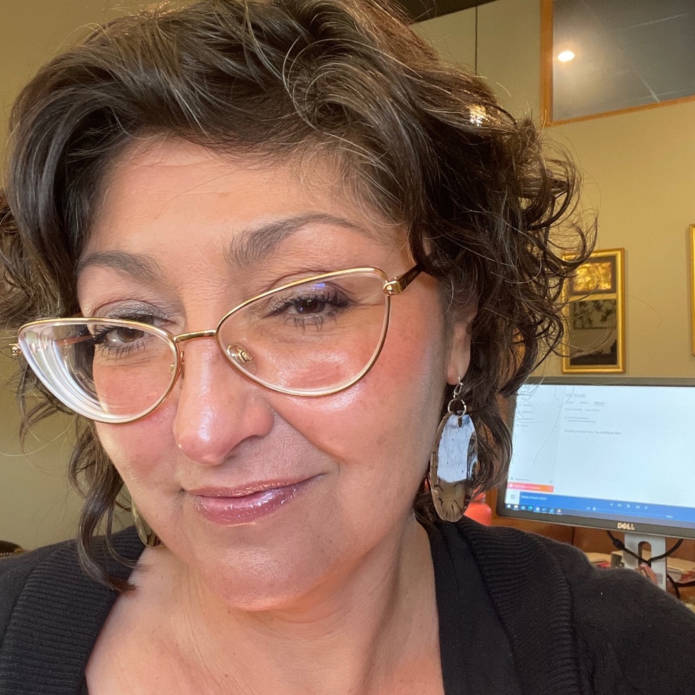 Meet your Posher, Jacqueline